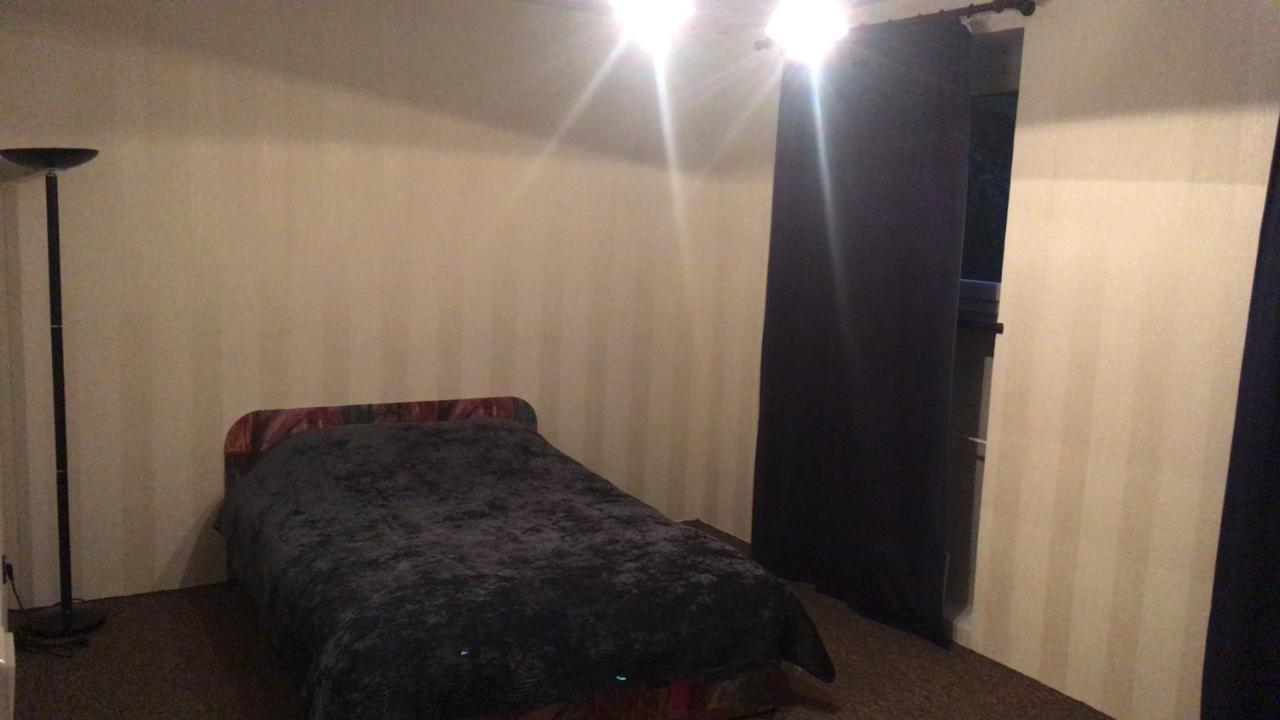 Guest house ожидание7-40 *